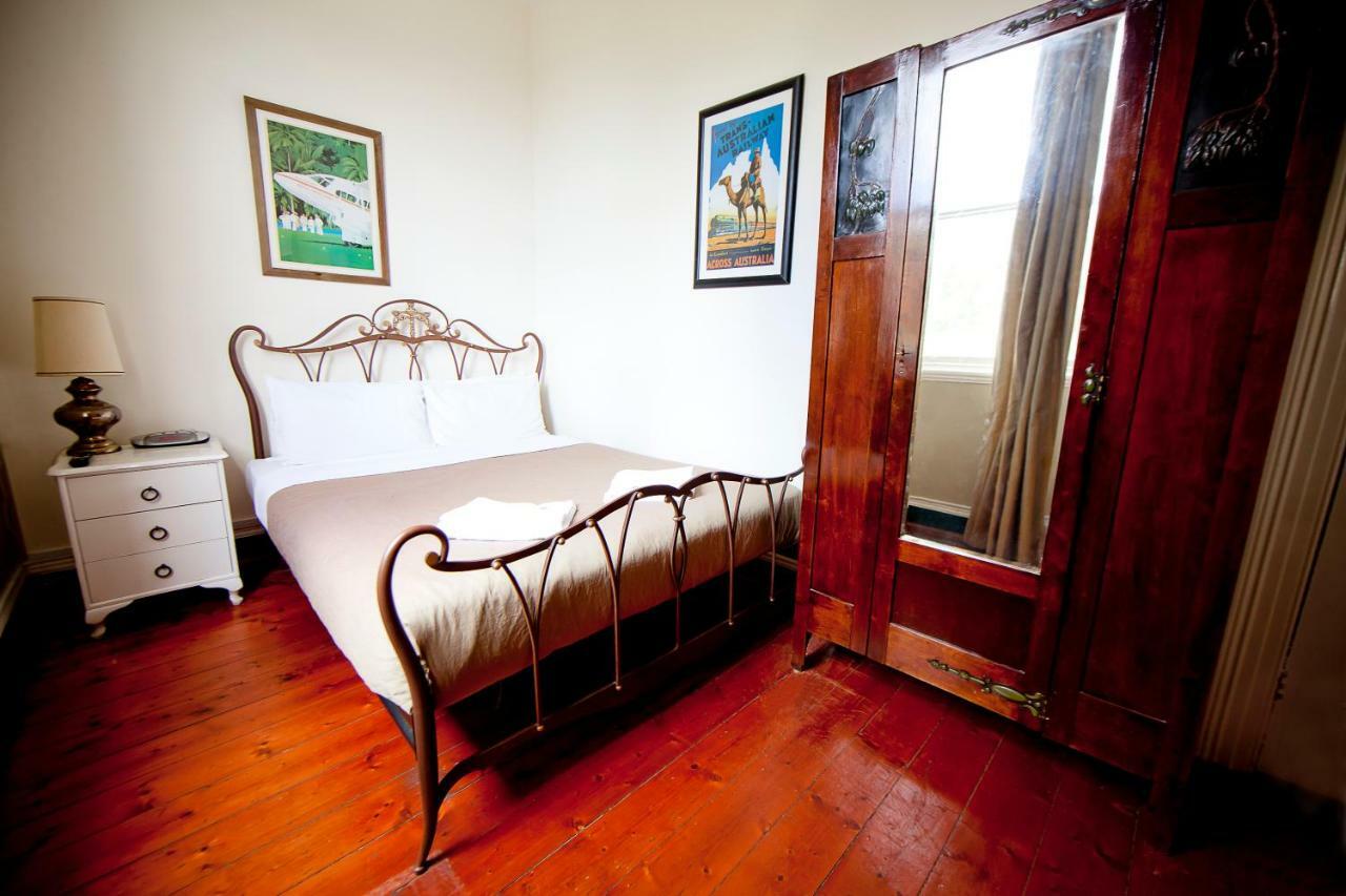 The Nunnery Accommodation Melbourne Eksteriør billede